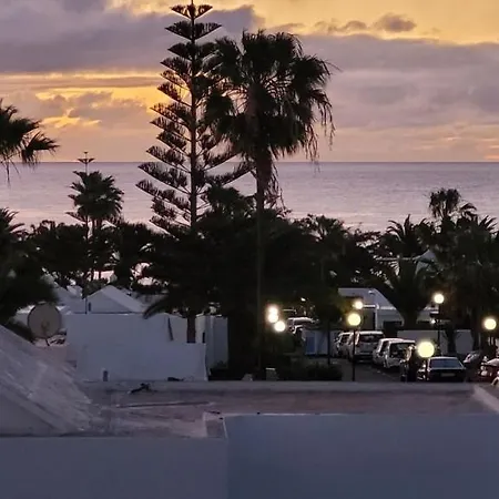 Casahost Bastian Boutique I Seaview Apartman Costa Teguise