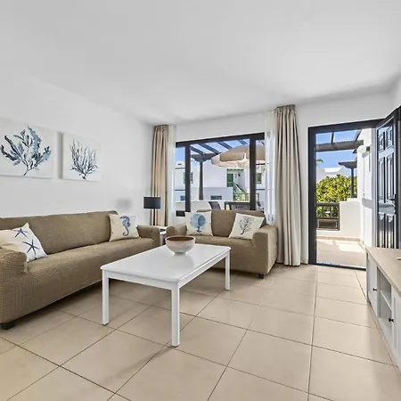 Casahost Bastian Boutique I Seaview * Costa Teguise