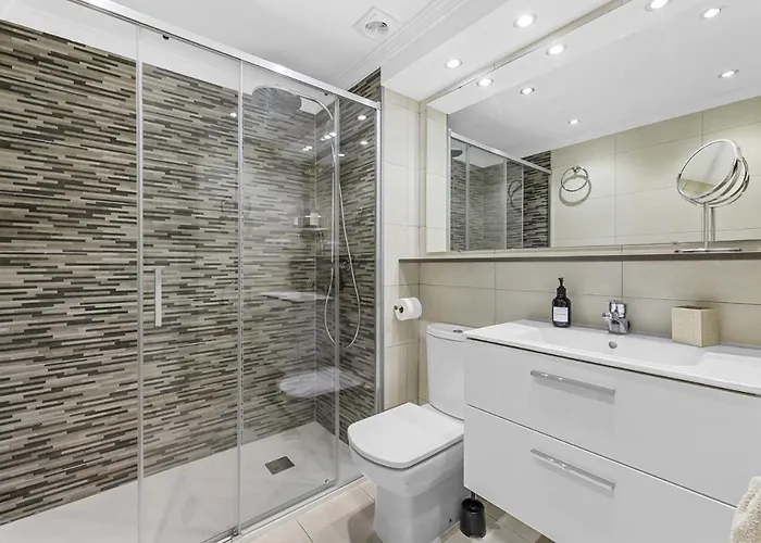 Casahost Bastian Boutique I Seaview *