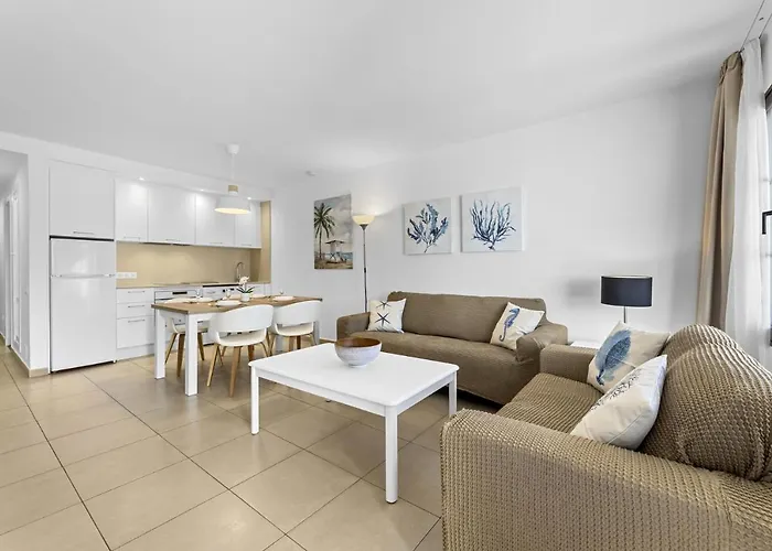 Casahost Bastian Boutique I Seaview