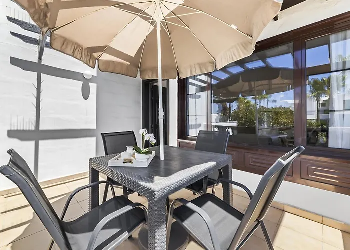 Casahost Bastian Boutique I Seaview *