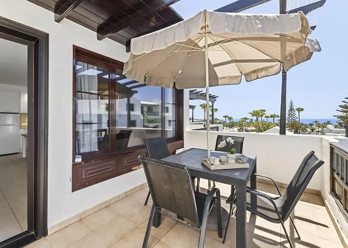 Casahost Bastian Boutique I Seaview Apartament Costa Teguise